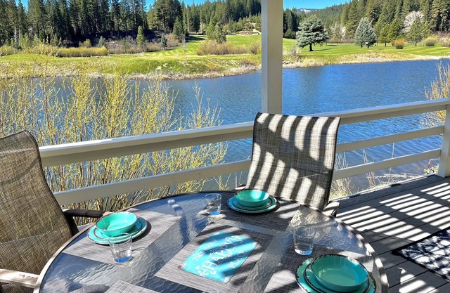 Puttin' on the Pond⛳ Spectacular waterfront villa overlooking Plumas Pines
