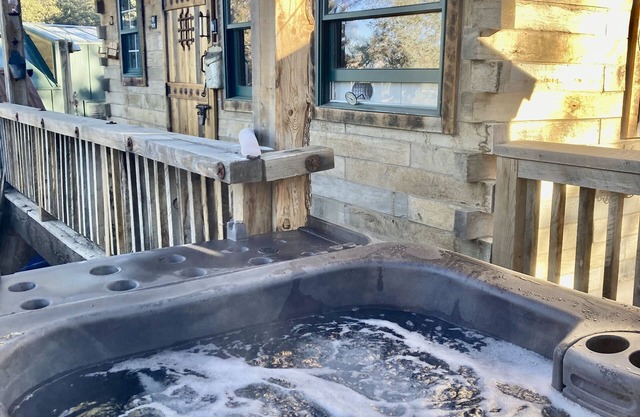 PVP53 Luxury Cabin Overlooking Scenic Views — With Private Hot Tub!