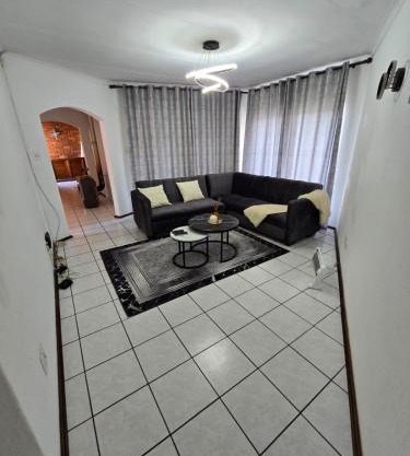 Pvt Guesthouse 2 hour Stay Booking