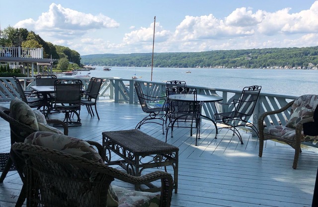 ¡Ubicación, ubicación, lago Keuka!, ubicación