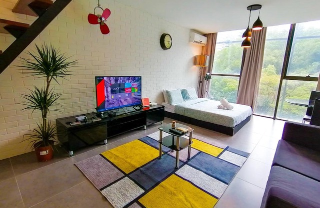 QRAC DELUXE SUITE @ PETALING JAYA