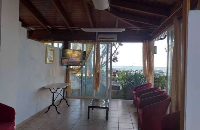 Vierbettzimmer in Pineto - Meerblick