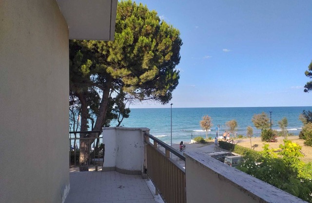 Vierbettzimmer nur einen Steinwurf vom Meer entfernt - Ideal für einen erholsamen Urlaub