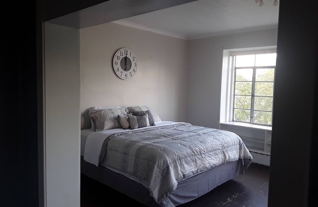 Quaint 1 Bedroom Apartment in Herkimer NY