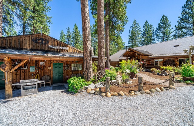 Quaint and comfortable studio located on a private, gated, riverfront property.