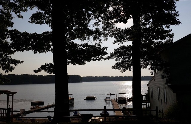 Das komplett renovierte Ferienhaus auf Schöne Dewey See !!