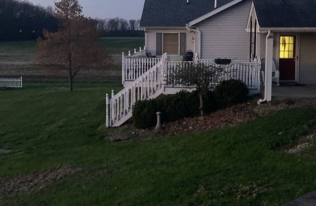 Quaint country home conveniently located in southern Indiana