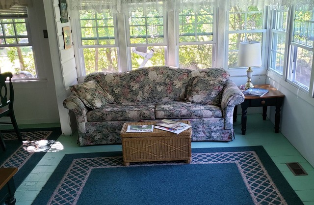 Malerisches East Marion Cottage