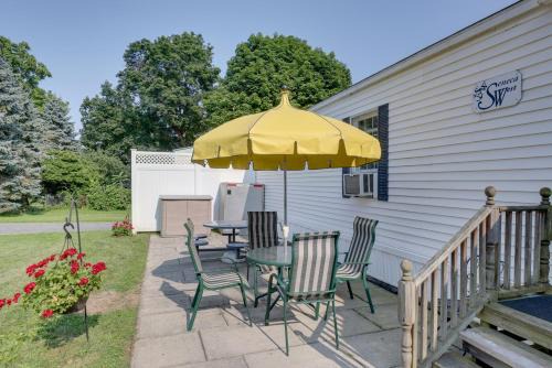 Quaint Lakemont Retreat 1 Mi to Seneca Lake!