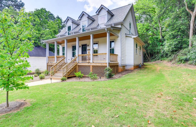 Quaint Newnan Vacation Rental Near State Park!