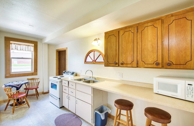 Quaint Paris Vacation Rental Near Bear Lake!