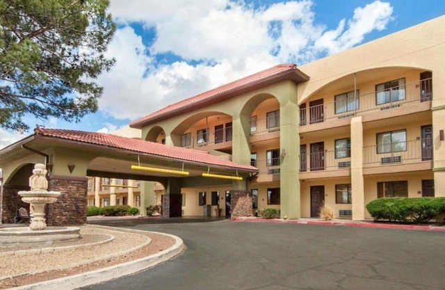 Quality Inn Airport East