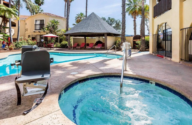 Quality Inn Fallbrook I-15