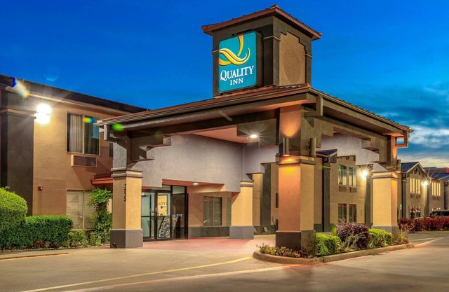Quality Inn Forest Hill - Fort Worth South