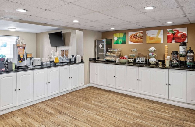 Quality Inn Kingsland