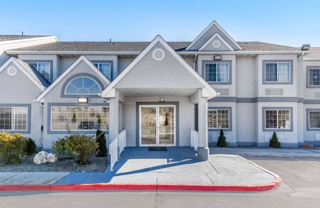 Quality Inn & Suites Elko