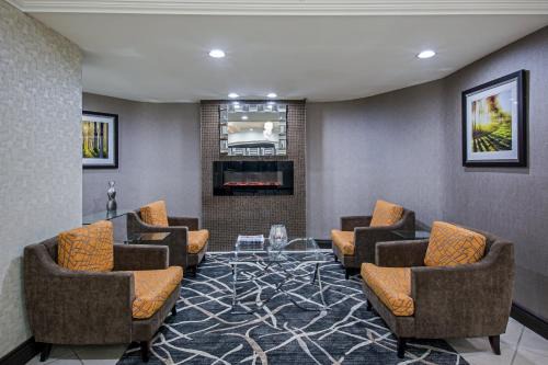 Quality Inn & Suites Regina Downtown