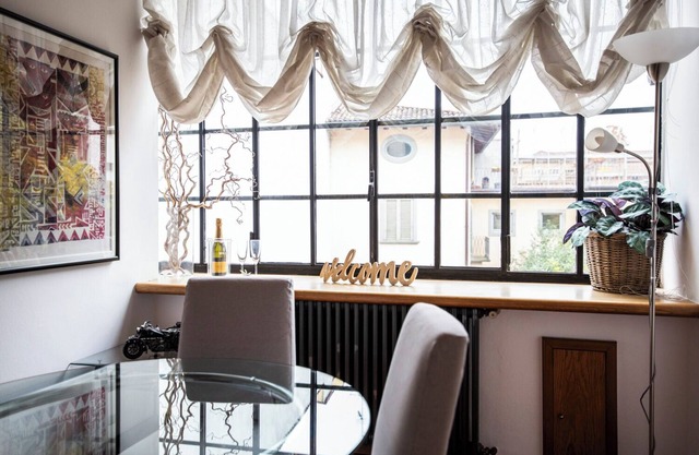 Quarenghi 31/C - Two Bedroom Apartment, Sleeps 4