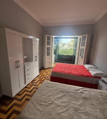 Quarto com banheiro privativo