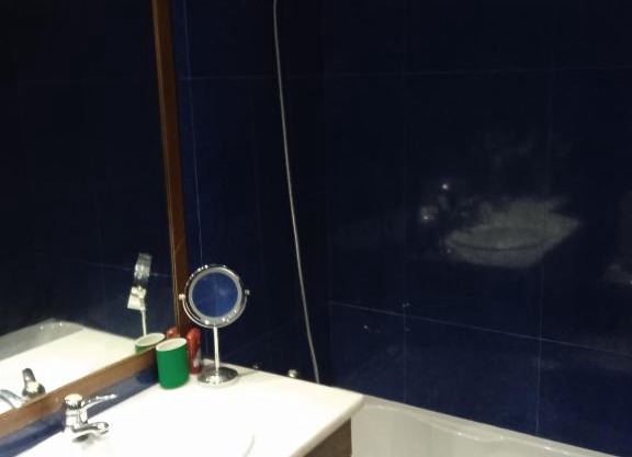 Quarto em apartamento