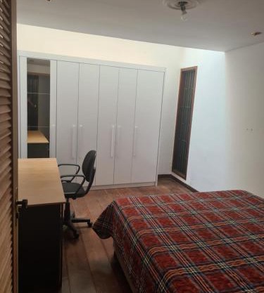 Quarto em Santo Amaro metrô Borba Gato