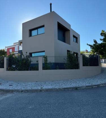 Quartos em Moradia em Sintra
