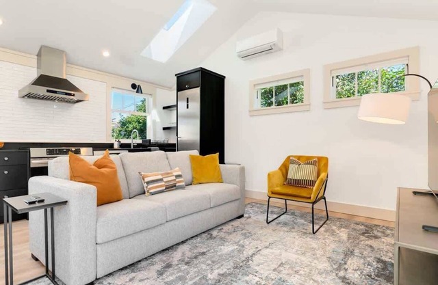Stylish Queen Anne DADU | Private Entry + Modern Design