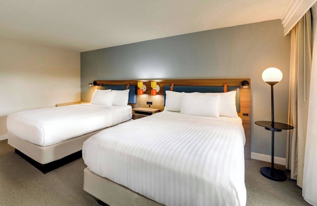 Quick Escape! Pet-friendly Property, Onsite Parking!