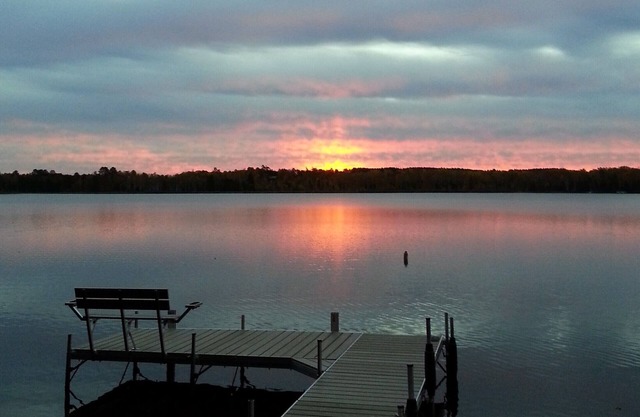 SCHNELLES FLUCHT (Eagle River / St. Germain) - Große 3 + Bett / 2 Bad Lake Home