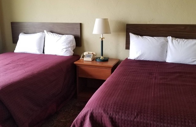 Quick Stop Motel