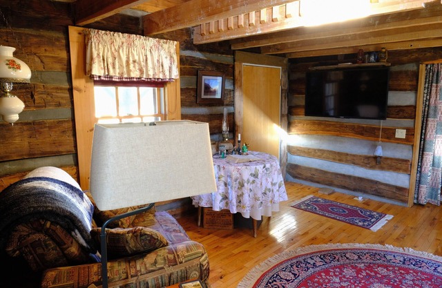 Quiet 200 year old cabin with modern amenities.
