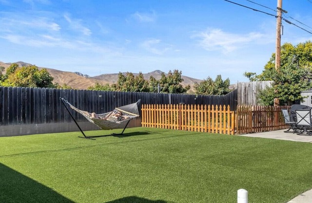 PRIVATE double BD with fenced yard, mountain views