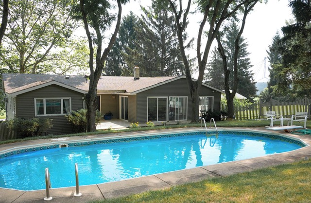 Quiet and Close to the Village With a Pool!