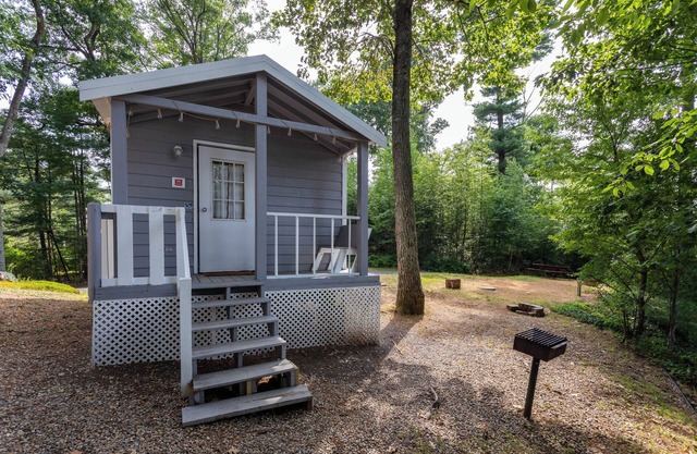 Quiet and Cozy Campground Cabin near the lake