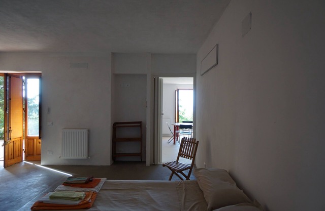 Quiet and panoramic apartment whit garden near the see.
