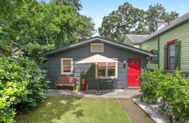 Charmantes und sicheres Uptown-Haus, nur wenige Schritte vom Audubon Zoo und den Einkaufsmöglichkeiten des Magazins entfernt