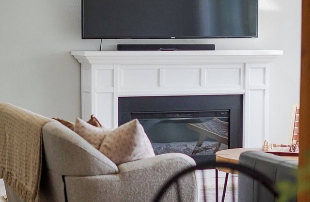 Quiet and spacious 5-bedroom house in Pleasant Quincy with WiFi