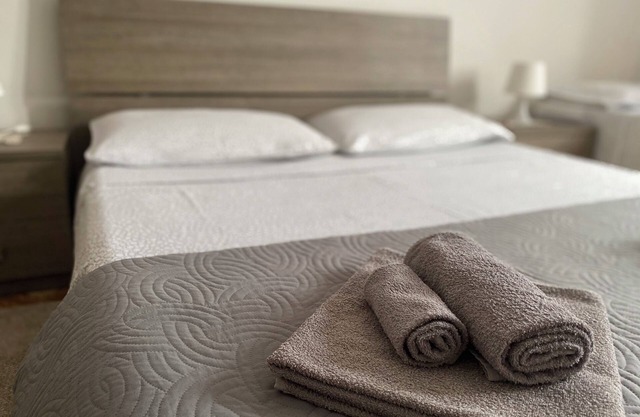 Quiet apartment, close to the center and equipped with every comfort.