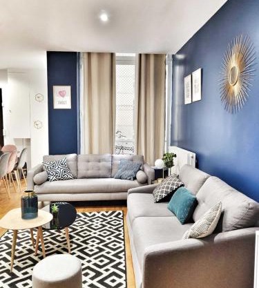 Quiet apartment near Saint-Lazarre - 10P