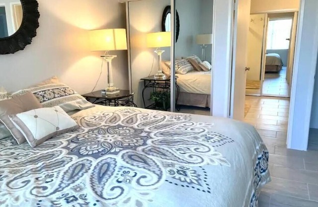 Quiet Condo on the Course