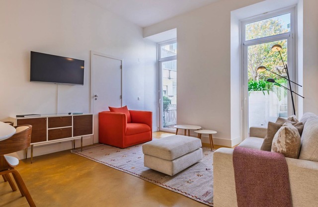 Quiet & Cool Apartment w/ Garden by LovelyStay