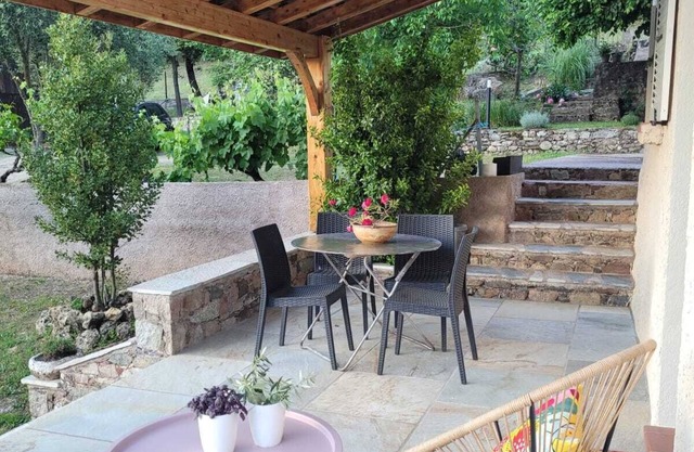 Quiet country house Centre corse 1km from Francardo