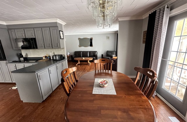 Quiet Country style living, your home away from home.