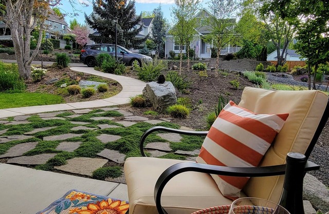 Quiet, Elegant 1-bedroom Loft—Walkable to Trails, Live Music, and Wineries!
