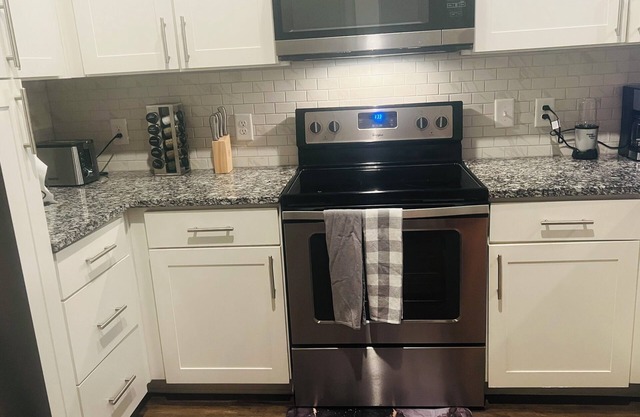 quiet getaway in the heart of Buckhead ?This place would be perfect