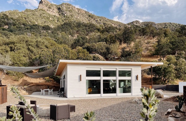 Quiet & Gorgeous Mountain Views