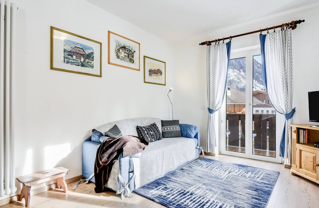 Ruhige Ferienwohnung "Ciasa Christina" mit WLAN, Balkon und Blick auf die Berge