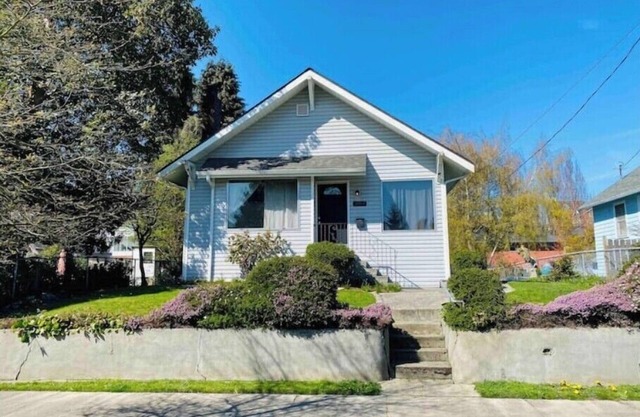 Quiet Home 2 bedrooms Beacon Hill neighborhood