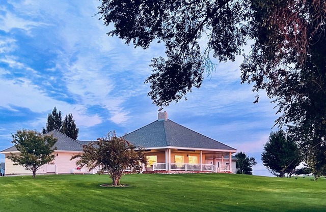 Quiet Home on the Snake River