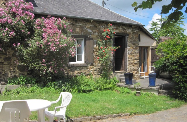Ruhiges Haus, Wanderwege, Schwimmbad, Entspannung